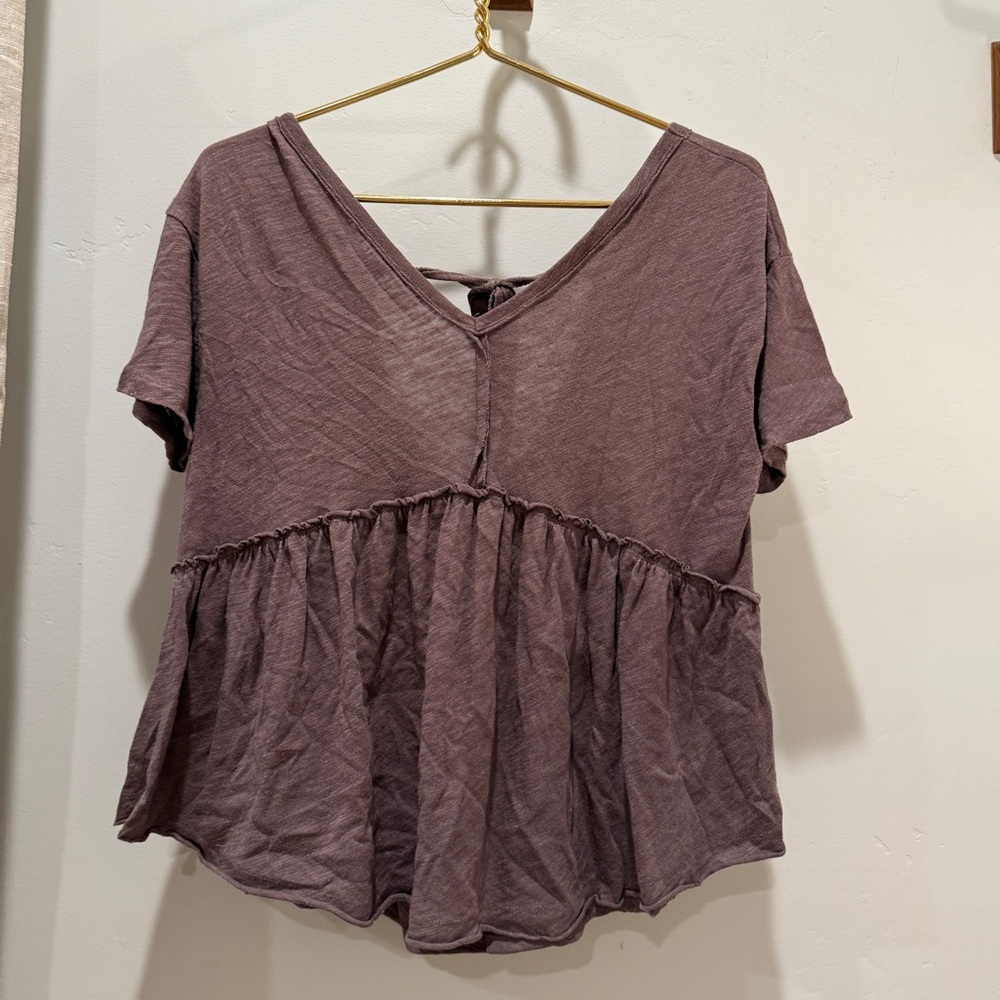 American Eagle Outfitters Mauve V-Neck Blouse with Open Back